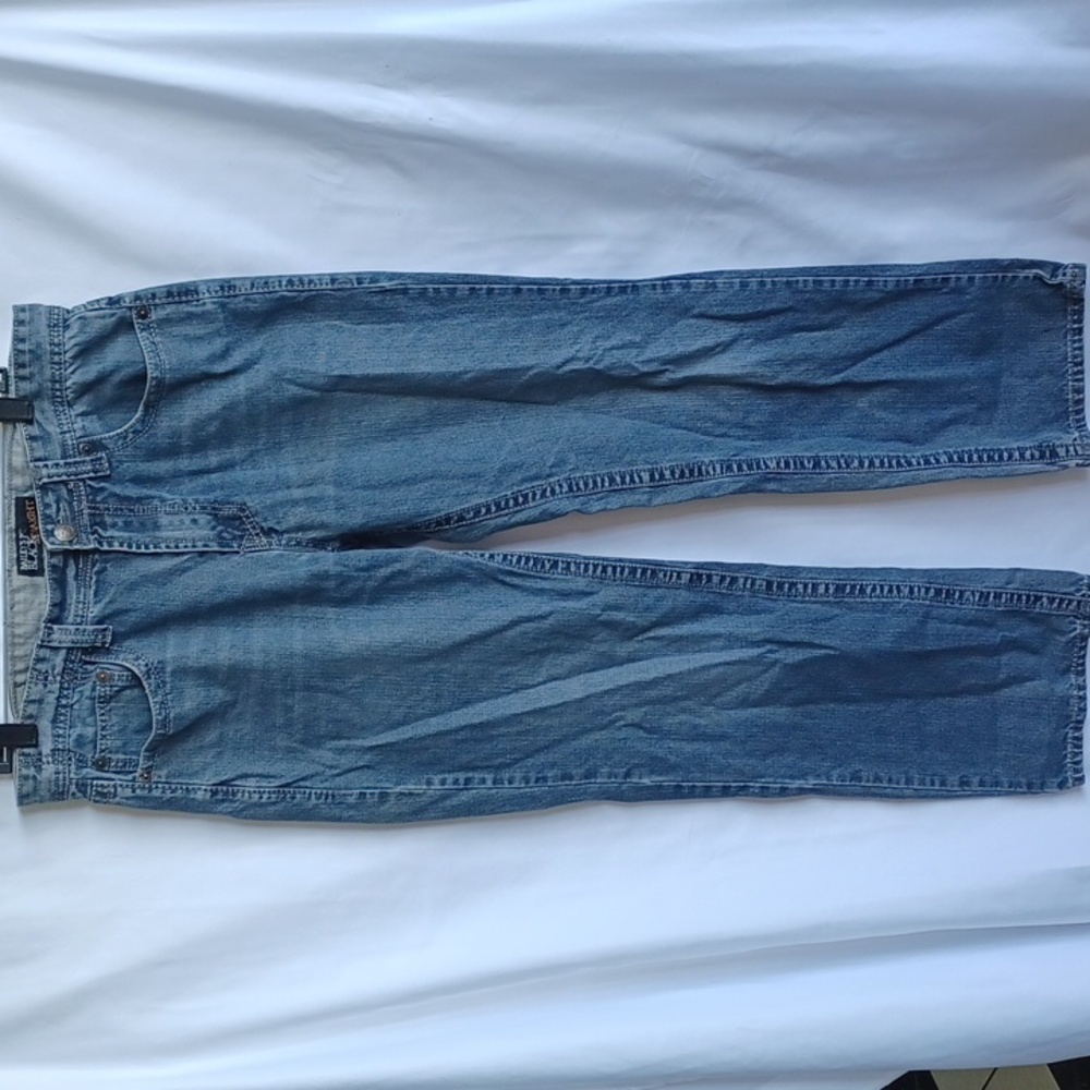 Baileys Point Black Men's Size 34 x 32 Light Wash Blue Denim Straight Leg Jeans